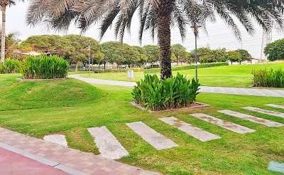 Al Qusais Pond Park